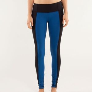 Lululemon Blue and Black Wunder Under Pant Leggings